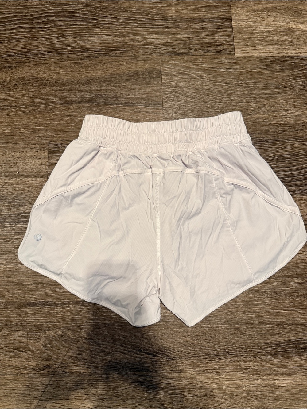 lululemon athletica Women's Athletic Shorts — White - Picture 2 of 4